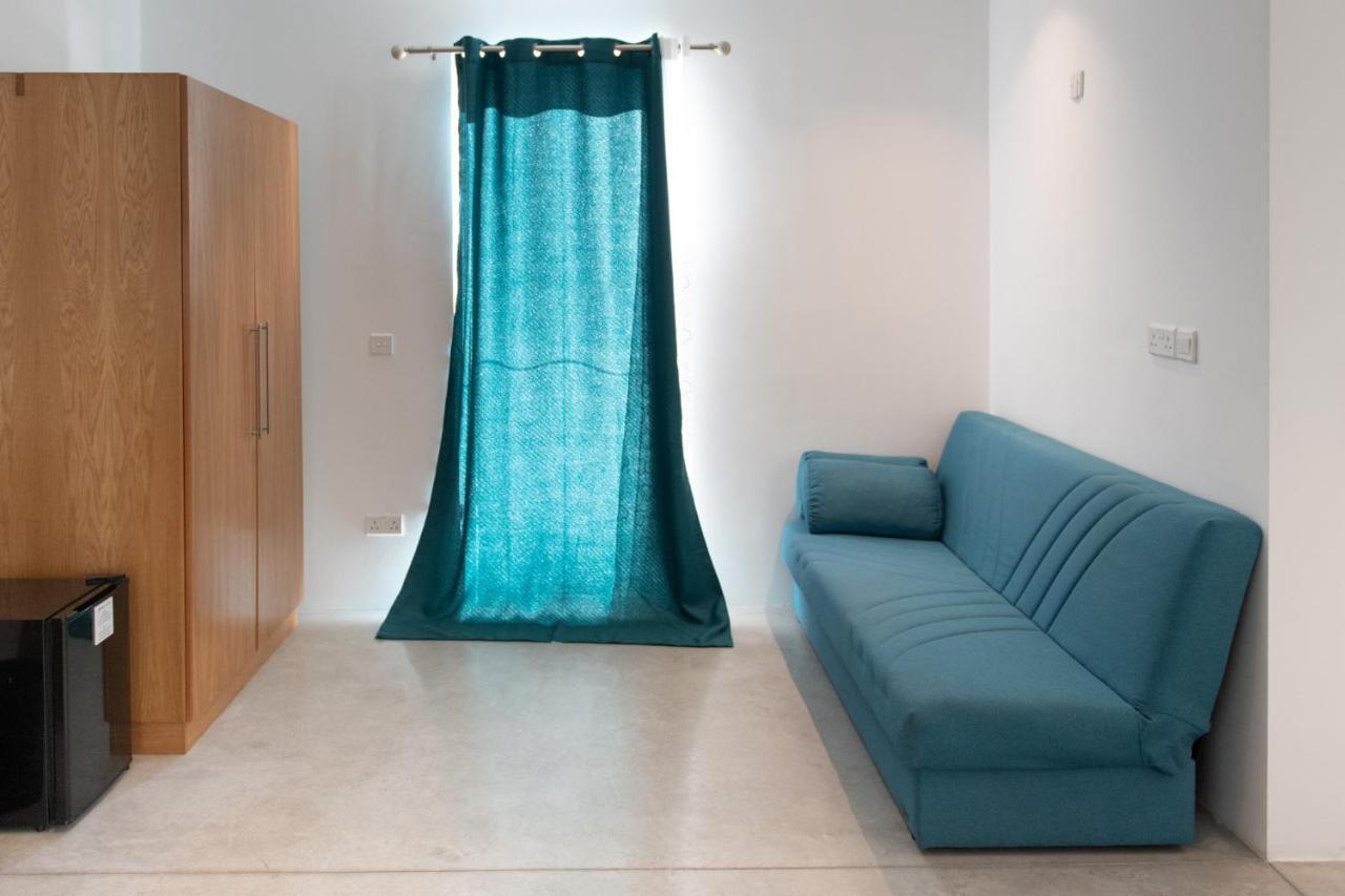 Privilege Suite Pieta Bagian luar foto