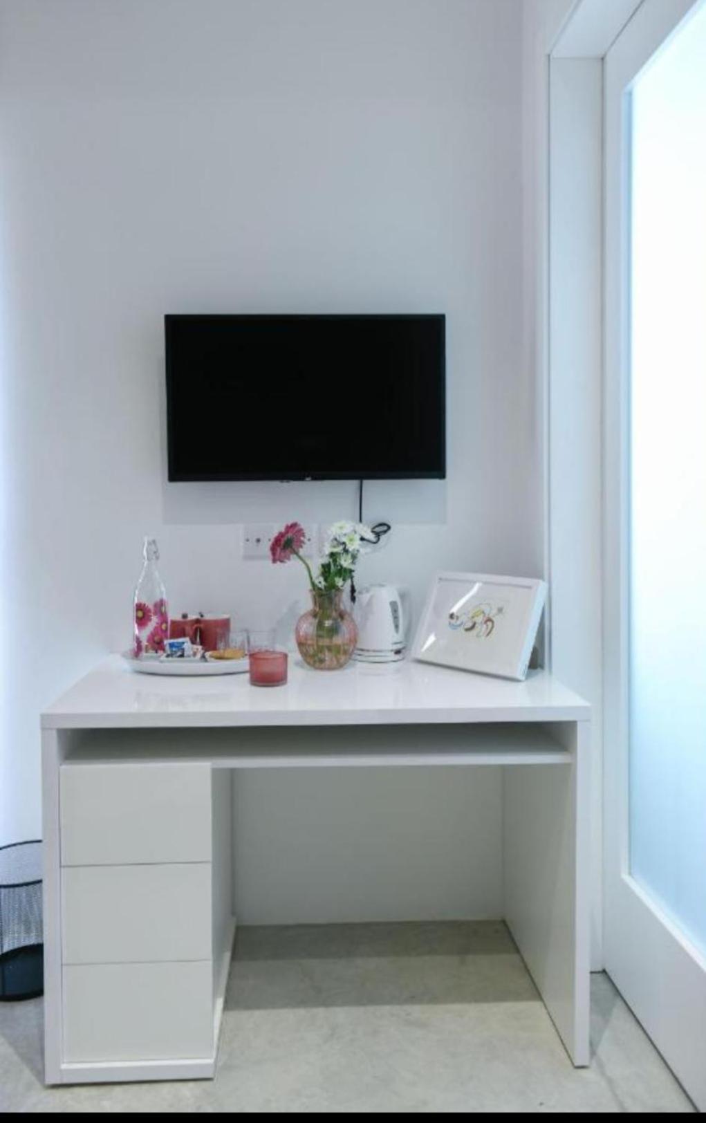 Privilege Suite Pieta Bagian luar foto